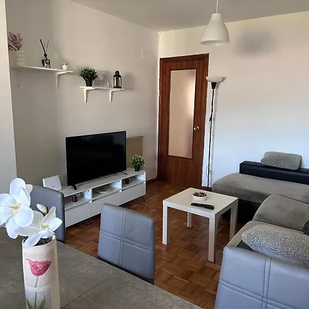 Acogedor Con Vistas A La Catedral Y Parking * Oviedo