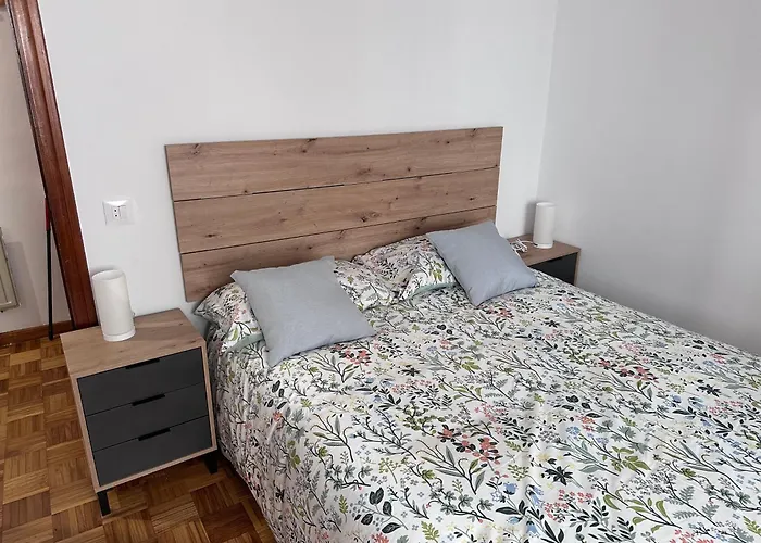 Acogedor Con Vistas A La Catedral Y Parking 아파트