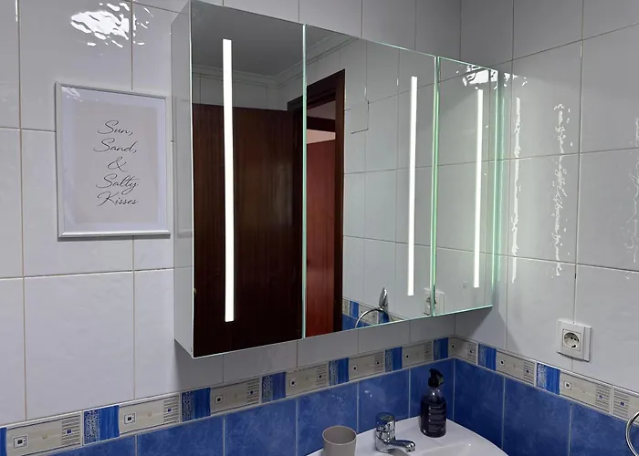 아파트 Acogedor Con Vistas A La Catedral Y Parking 오비에도